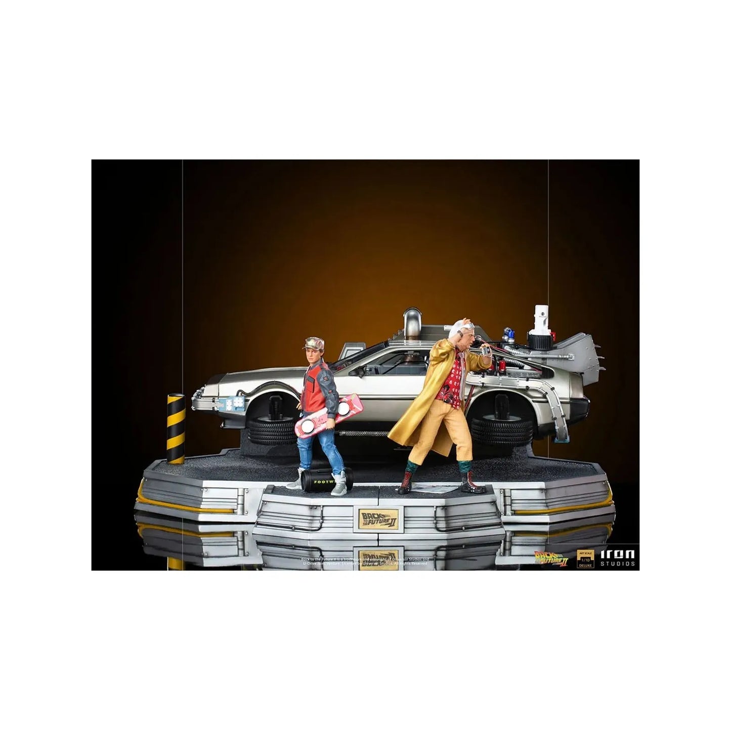 Delorean Full Set Deluxe - Back to the Future II - Art Scale 1/10 - Iron Studios