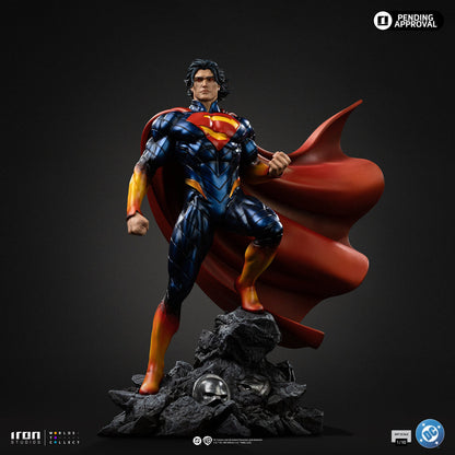 Statue Superman Absolute - DC Comics - Art Scale 1/10 - Iron Studios