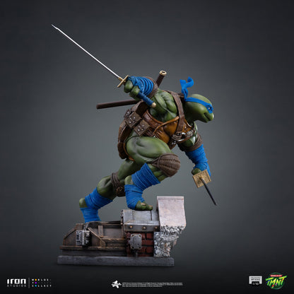 Pré-commande - Statue Leonardo Unleashed - Teenage Mutant Ninja Turtles - Art Scale 1/10 - Iron Studios