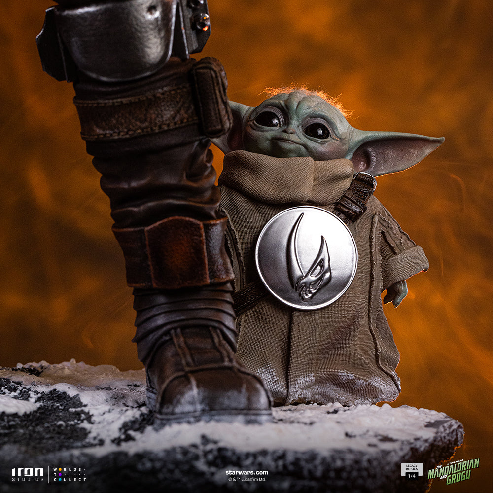 Pré-commande - Statue The Mandalorian and Grogu - The Mandalorian Movie - Legacy Replica 1/4