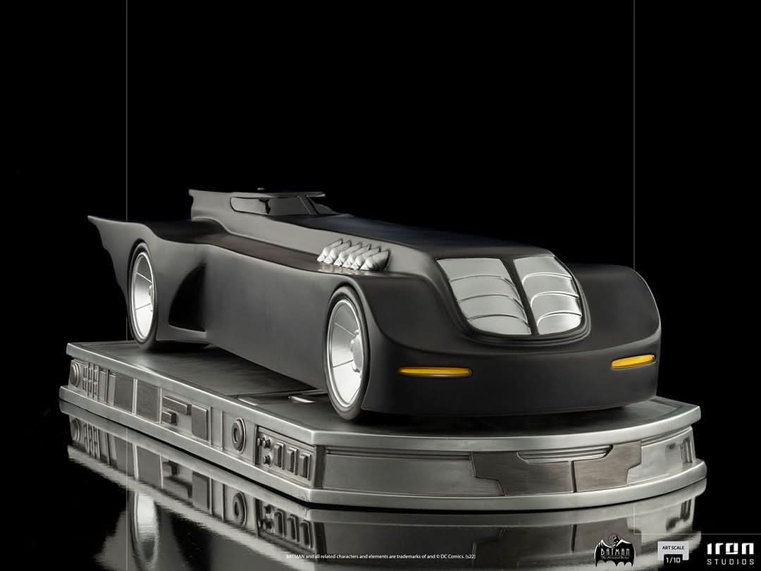 Statue Batmobile - Batman Animated Series - Art Scale 1/10 - Iron Studios