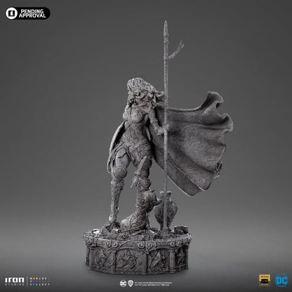 Statue Wonder Woman Unleashed Marble Variant - DC Comics - Art Scale 1/10 - Iron Studios