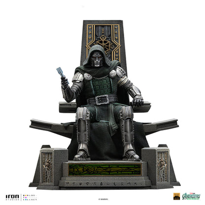 Statue Doctor Doom on Throne - Avengers: Doomsday - Art Scale 1/10 - Iron Studios